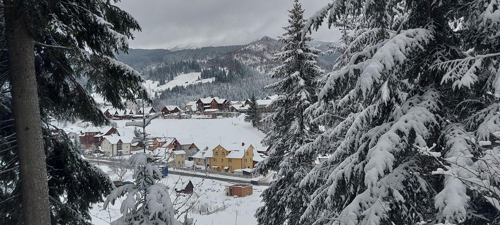 "Як Вдома" Буковель Hotel Buitenkant foto