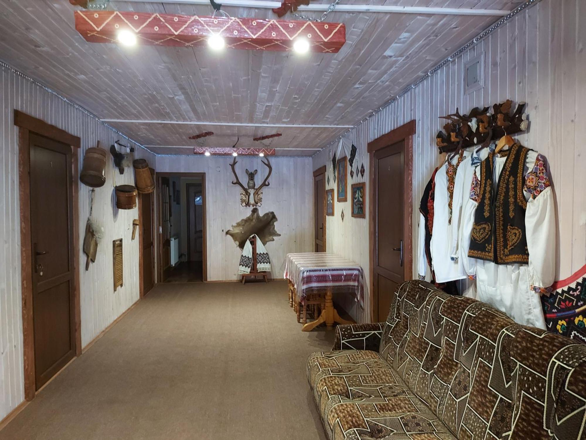 "Як Вдома" Буковель Hotel Buitenkant foto