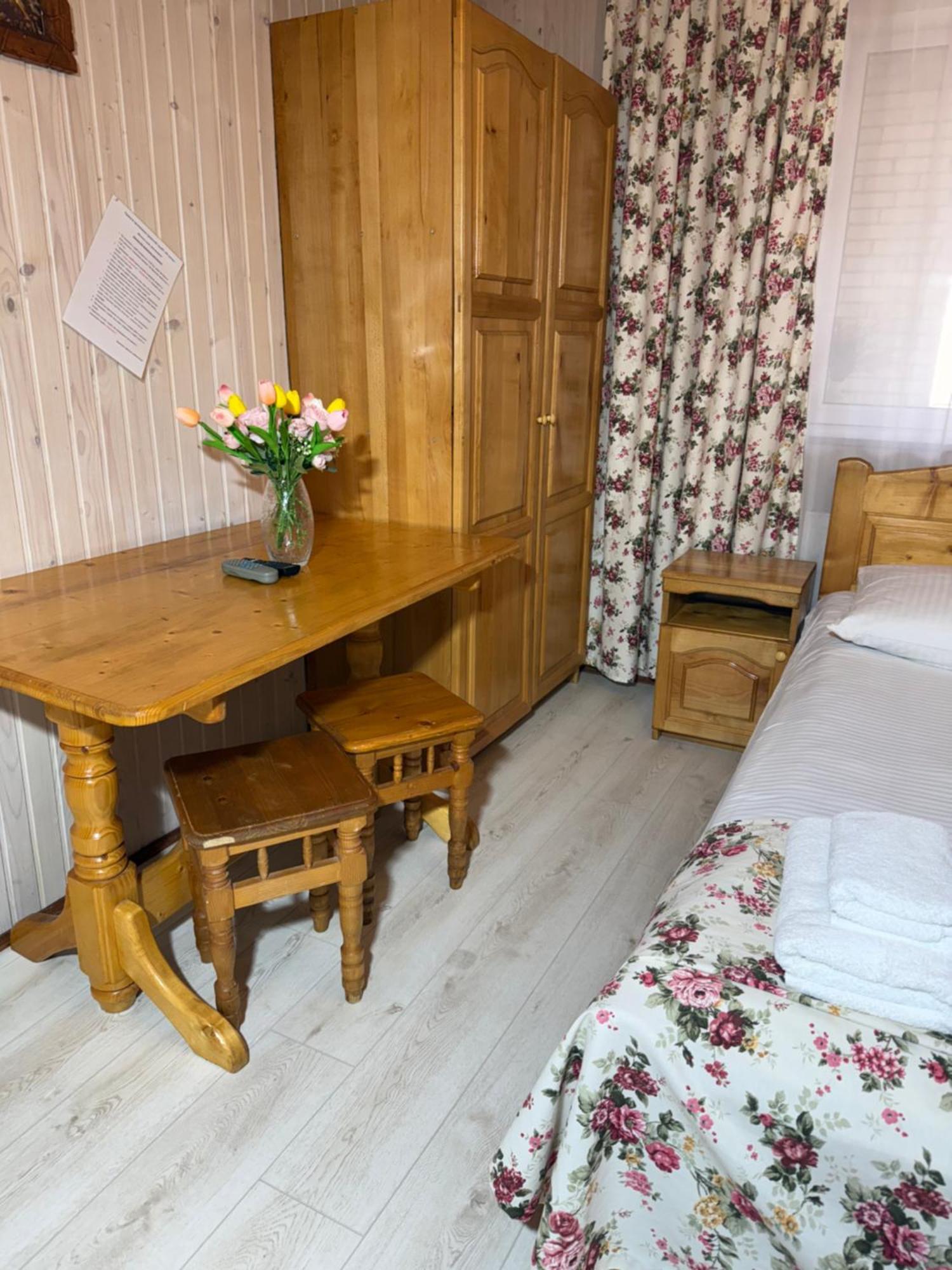 "Як Вдома" Буковель Hotel Buitenkant foto